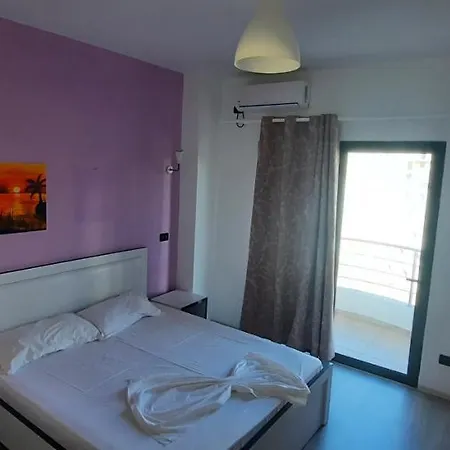 La 4*